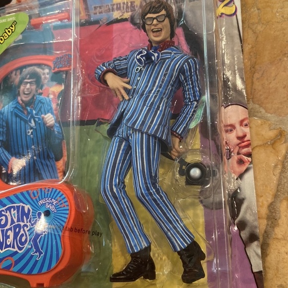 Vintage Groovy Baby Austin Powers Feature Film TalkingFigure Unopened McFarland - Picture 4 of 8